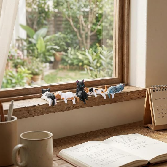 Mini Cat Figurines